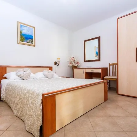 דירה By Interhome *