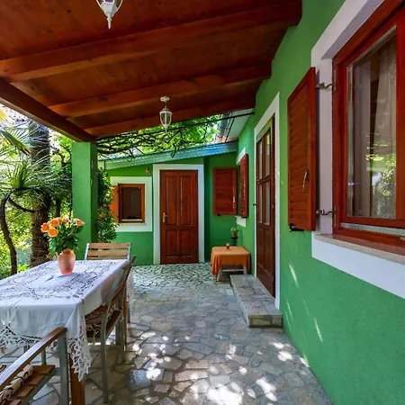 By Interhome * Mali Lošinj