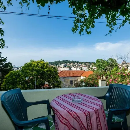 Appartement By Interhome Mali Lošinj